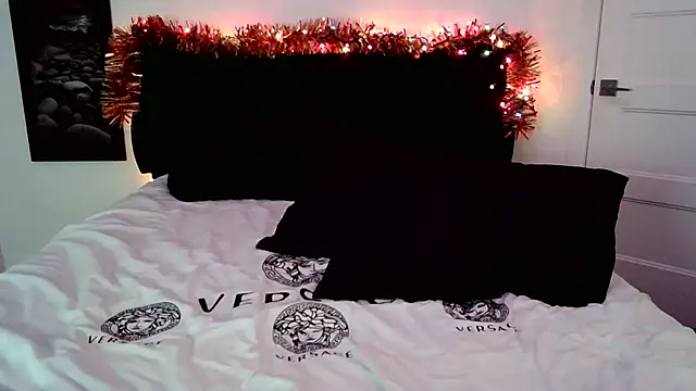 Snapshot of RubyLaStar chatting on December 2024 08:58:02 PM RubyLaStar online show from December 2024 08:58:02 PM