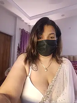 Snapshot of Archi-07 chatting on November 2025 06:02:02 AM Archi-07 online show from November 2025 06:02:02 AM