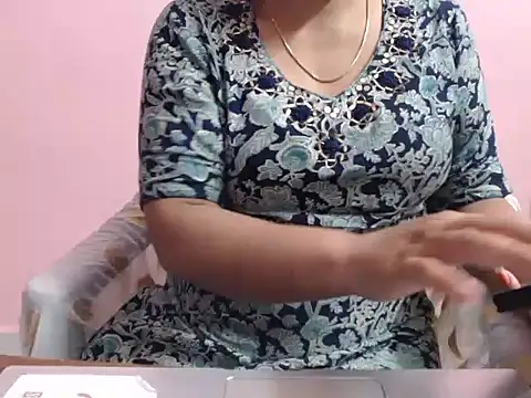 Snapshot of Jannat_ji chatting on March 2025 05:31:01 PM Jannat ji online show from March 2025 05:31:01 PM