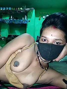 Hoty girl 143 online show from September 2025 01:40:02 AM