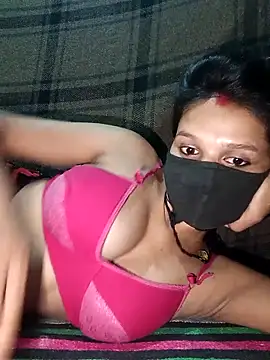 Hoty girl 143 online show from April 2026 01:03:01 AM