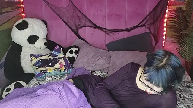 Snapshot of Baby_lunatic chatting on December 2024 08:18:01 PM Baby lunatic online show from December 2024 08:18:01 PM