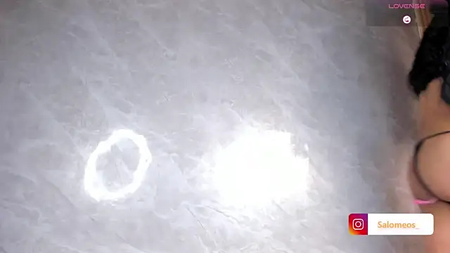 Niki Texas online show from March 2026 12:32:02 AM