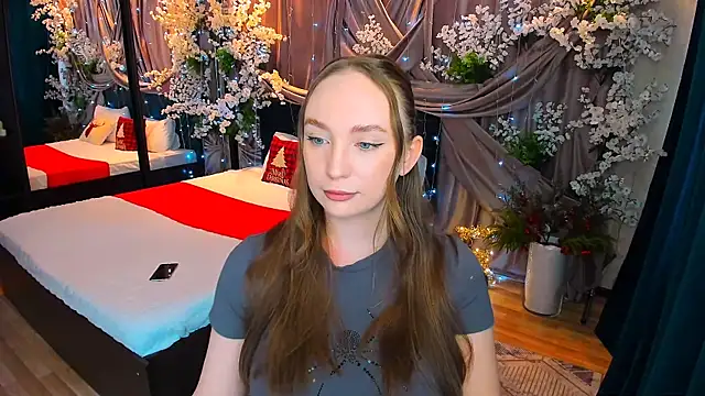 Snapshot of TrueReincarnation chatting on January 2025 10:06:02 AM TrueReincarnation online show from January 2025 10:06:02 AM