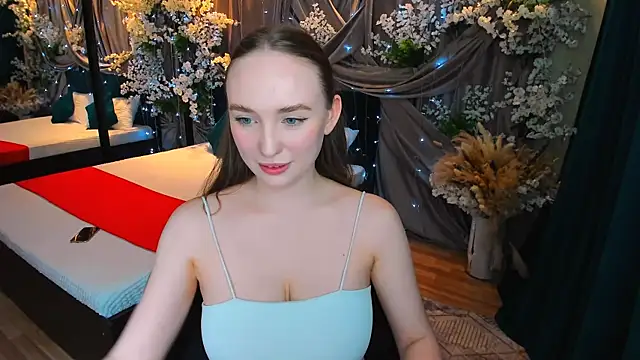 Snapshot of TrueReincarnation chatting on February 2025 04:29:01 PM TrueReincarnation online show from February 2025 04:29:01 PM