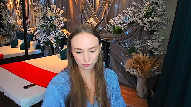 Snapshot of TrueReincarnation chatting on February 2025 04:07:01 PM TrueReincarnation online show from February 2025 04:07:01 PM
