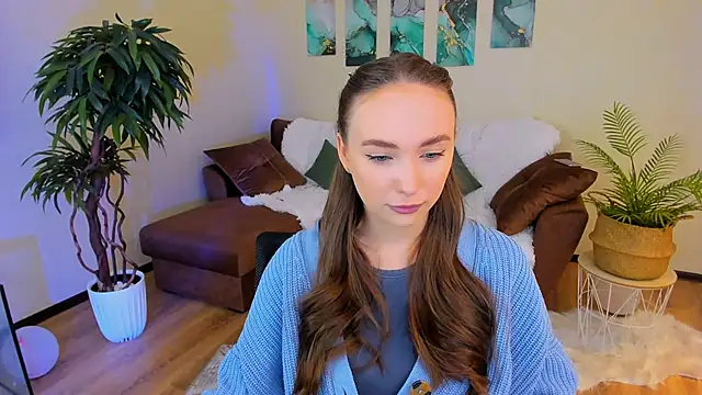 Snapshot of TrueReincarnation chatting on February 2025 04:10:01 PM TrueReincarnation online show from February 2025 04:10:01 PM