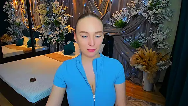 Snapshot of TrueReincarnation chatting on February 2025 11:12:02 PM TrueReincarnation online show from February 2025 11:12:02 PM