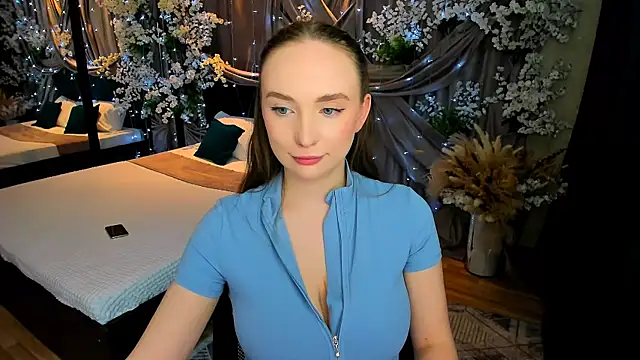 Snapshot of TrueReincarnation chatting on March 2025 04:33:02 PM TrueReincarnation online show from March 2025 04:33:02 PM