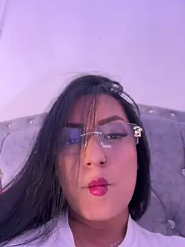 Snapshot of missycanoo chatting on June 2026 02:22:01 AM missycanoo online show from June 2026 02:22:01 AM