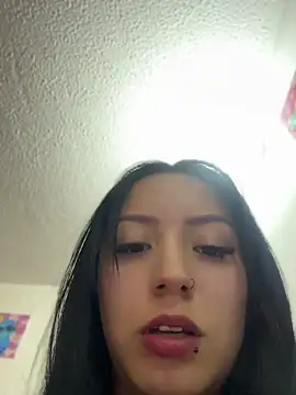 Snapshot of missycanoo chatting on July 2026 01:05:02 AM missycanoo online show from July 2026 01:05:02 AM