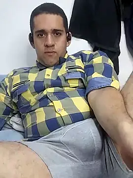 Snapshot of CRISTHIAN_GREY01 chatting on February 2025 11:49:01 PM CRISTHIAN GREY01 online show from February 2025 11:49:01 PM