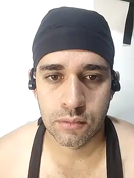 Snapshot of CRISTHIAN_GREY01 chatting on March 2025 02:46:02 PM CRISTHIAN GREY01 online show from March 2025 02:46:02 PM