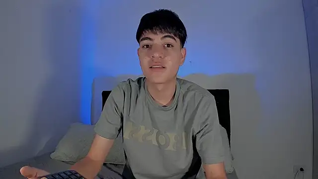 JaycoThomas online show from January 2025 03:17:02 AM