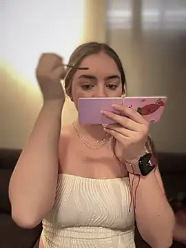 imlindapink online show from November 2025 05:38:01 PM