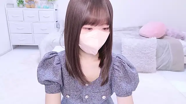 328 mitsuha online show from February 2025 05:01:01 AM