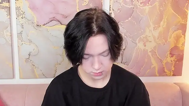 fiamoory online show from October 2025 01:26:02 AM