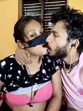 Radhikadavi879 online show from January 2025 07:07:02 PM