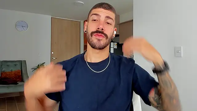 Guyinthemountain online show from January 2025 01:36:02 PM