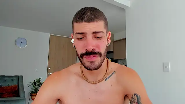 Guyinthemountain online show from January 2025 04:38:01 PM