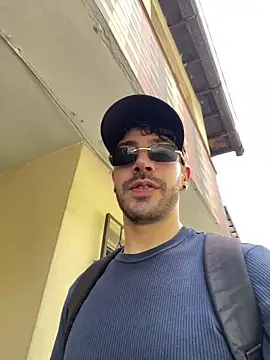 Guyinthemountain online show from May 2026 02:57:02 PM