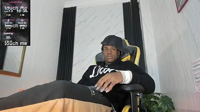 TOWERS21  online show from January 2025 08:32:02 PM