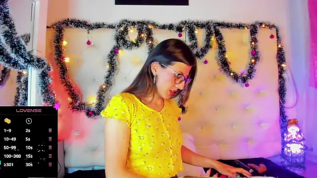  jade white  online show from December 2024 12:30:02 PM