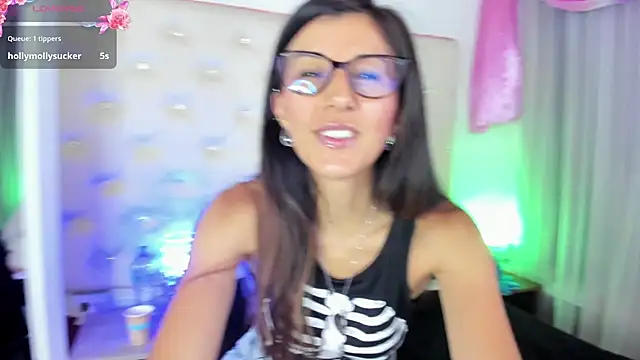  jade white  online show from March 2025 12:39:02 PM