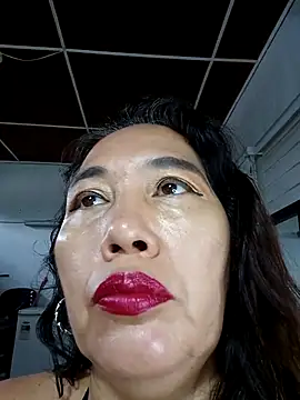 anniecoopeer online show from March 2025 12:12:01 PM