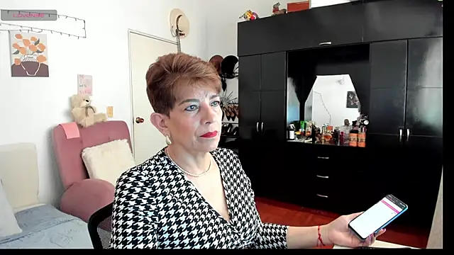 Angelina Stone 65 online show from December 2025 08:58:02 PM