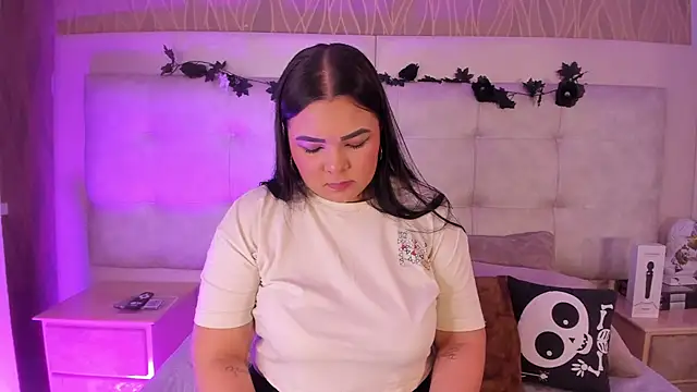 KatyaPittman online show from November 2025 07:48:02 PM