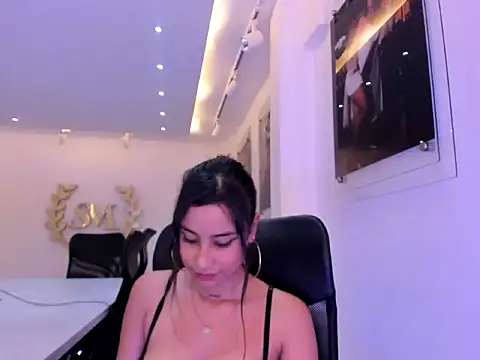 NairobiLee online show from February 2025 05:50:01 PM