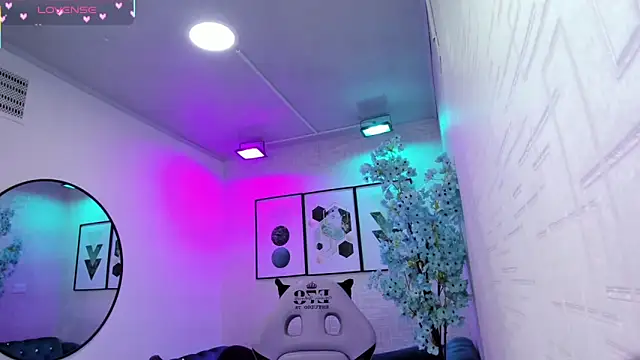 Tiara rr online show from April 2026 03:43:02 AM