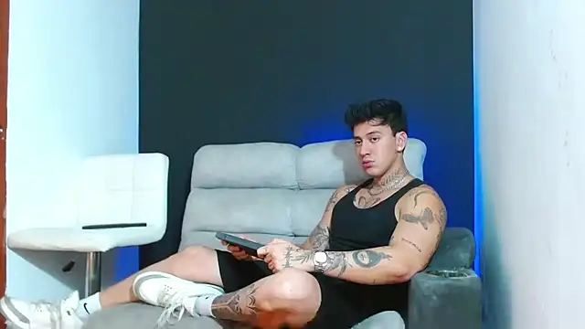 JUSTIN FULLER1 online show from February 2026 03:29:02 AM