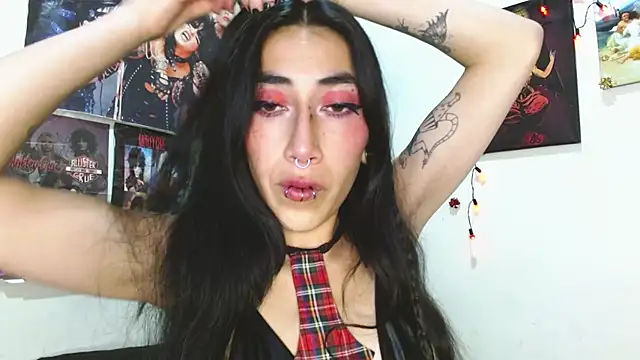 Asterothxznikki online show from December 2024 07:06:02 AM