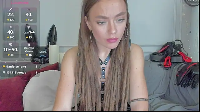 KellyFouler online show from March 2025 04:54:01 PM