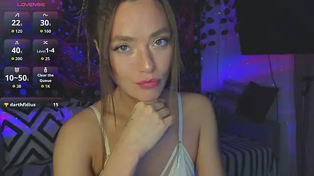 KellyFouler online show from October 2025 03:22:02 PM