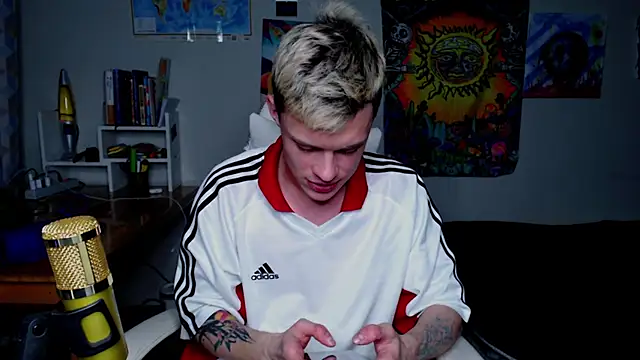 Snapshot of hornyadamsex chatting on April 2026 03:20:01 PM hornyadamsex online show from April 2026 03:20:01 PM