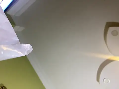 Snapshot of emylolo9 chatting on December 2024 04:09:02 AM emylolo9 online show from December 2024 04:09:02 AM