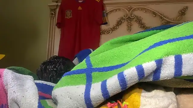 Snapshot of emylolo9 chatting on January 2025 08:39:01 AM emylolo9 online show from January 2025 08:39:01 AM