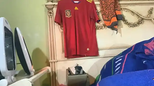 Snapshot of emylolo9 chatting on January 2025 05:01:01 AM emylolo9 online show from January 2025 05:01:01 AM