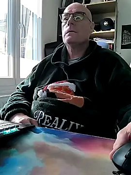 bogland33 online show from March 2025 04:14:01 PM