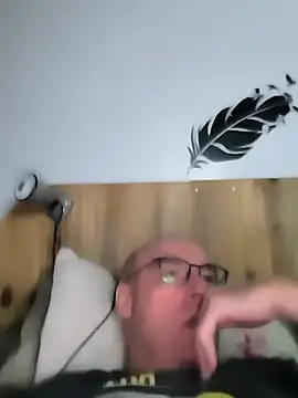 bogland33 online show from March 2025 10:44:01 PM