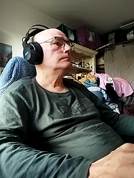 bogland33 online show from March 2026 10:15:02 AM