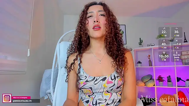 miss catalinaa online show from February 2025 12:03:02 PM