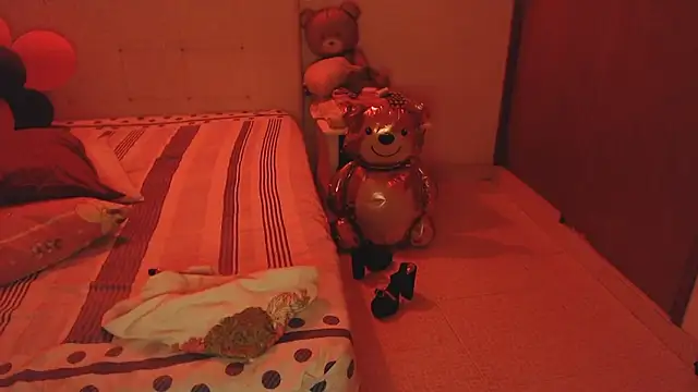 Snapshot of SashaBrianna99 chatting on March 2025 03:32:02 AM SashaBrianna99 online show from March 2025 03:32:02 AM