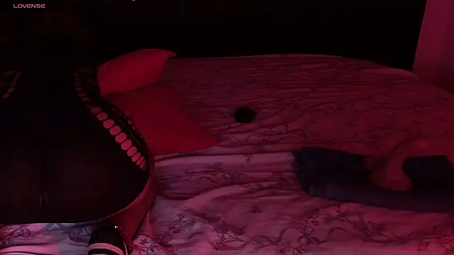 Snapshot of SashaBrianna99 chatting on November 2025 10:10:02 AM SashaBrianna99 online show from November 2025 10:10:02 AM