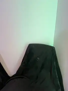 Snapshot of zarai_angels chatting on January 2025 04:23:02 AM zarai angels online show from January 2025 04:23:02 AM