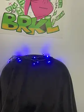 Snapshot of zarai_angels chatting on February 2025 02:31:01 AM zarai angels online show from February 2025 02:31:01 AM