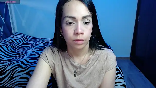 Amber Lovely online show from September 2025 01:18:01 AM